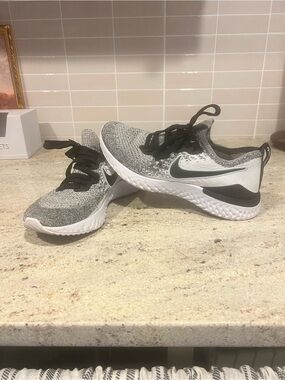 Nike React women’s' Gray and Black Running Shoes